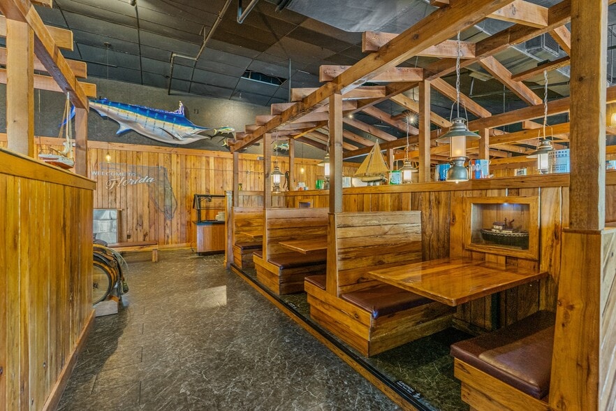 More Photos Of 4170 Us-1 Hwy, Edgewater Restaurant For Lease