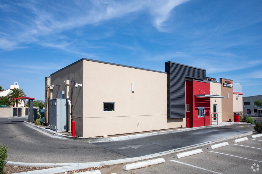 More Photos Of 2810 E Speedway Blvd, Tucson Fast Food For Lease