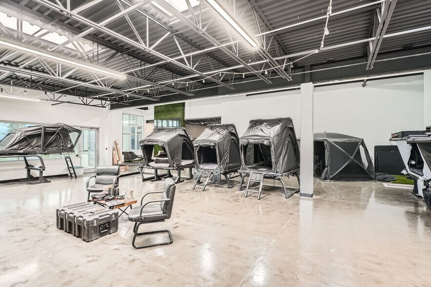 More Photos Of 120 Capital Dr, Golden Warehouse For Sale