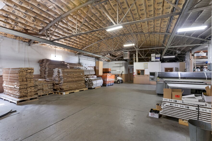 More Photos Of 2591 Harrison Rd, Columbus Warehouse For Sale