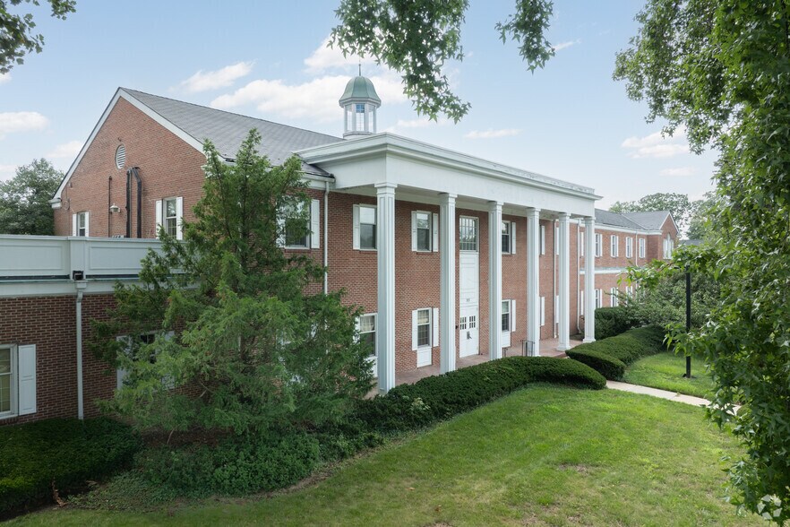 Primary Photo Of 303 Broad St, Red Bank Specialty For Lease