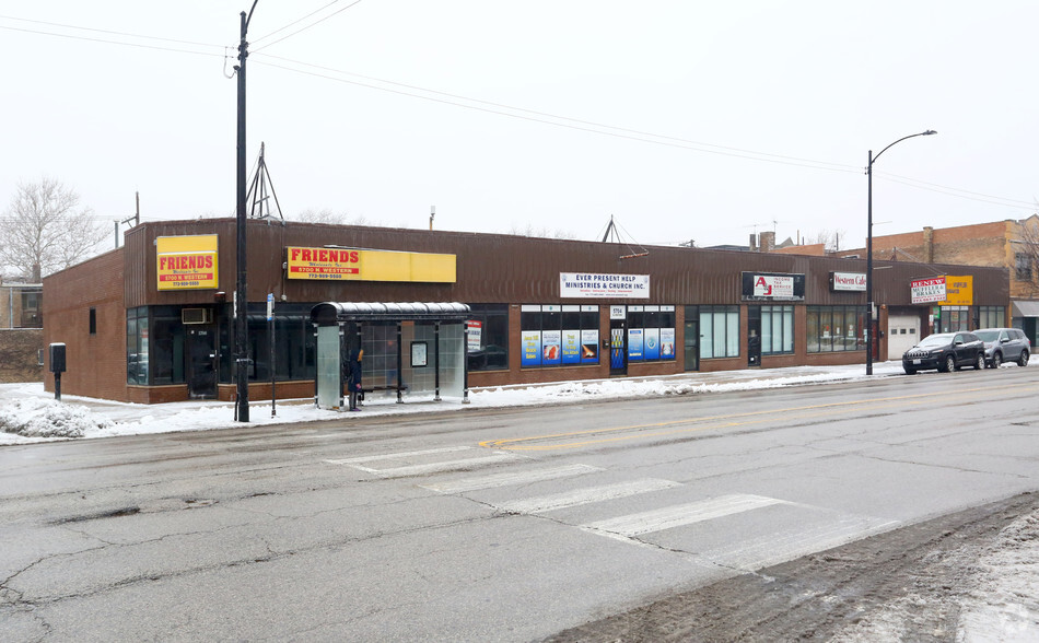 Primary Photo Of 5700-5716 N Western Ave, Chicago Storefront For Lease