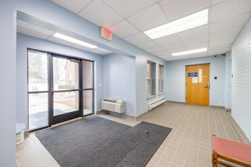 More Photos Of 6902 Chicago Rd, Warren Schools For Sale
