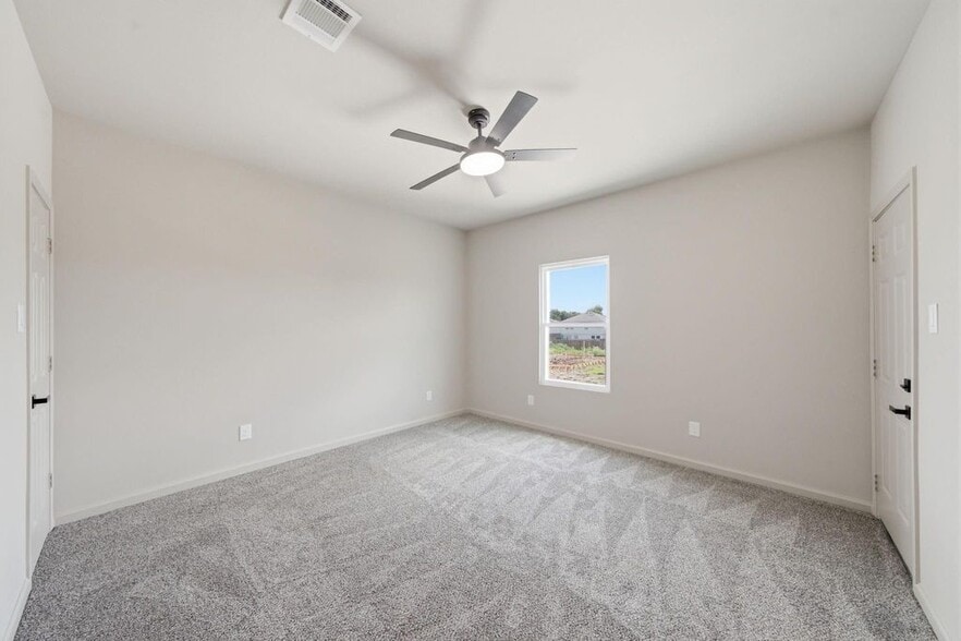 More Photos Of 10214 Carmencita Way, Houston Apartments For Sale