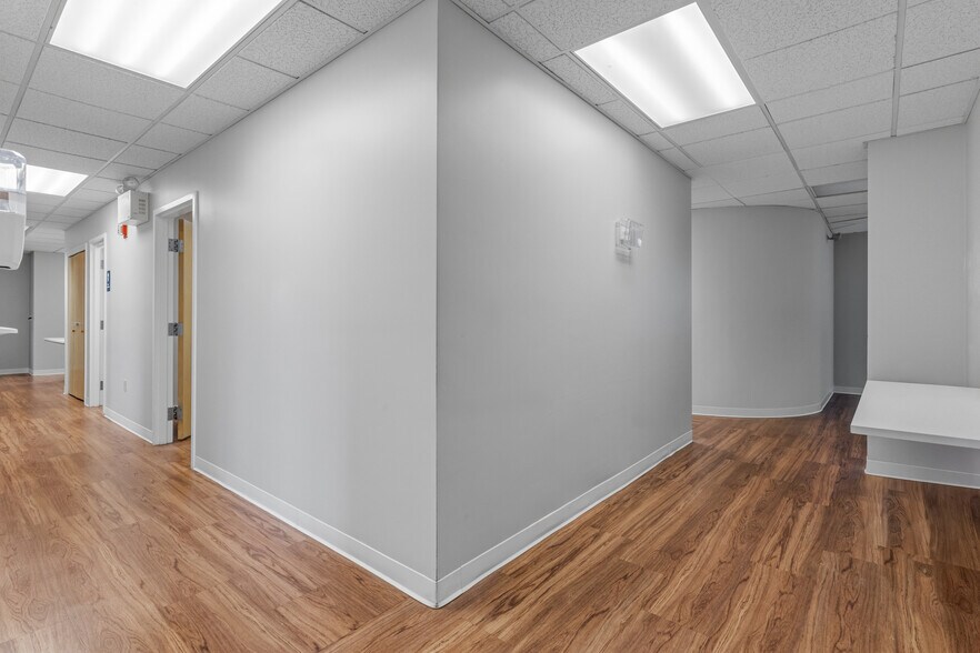 More Photos Of 320 Phillips St, North Kingstown Medical For Sale