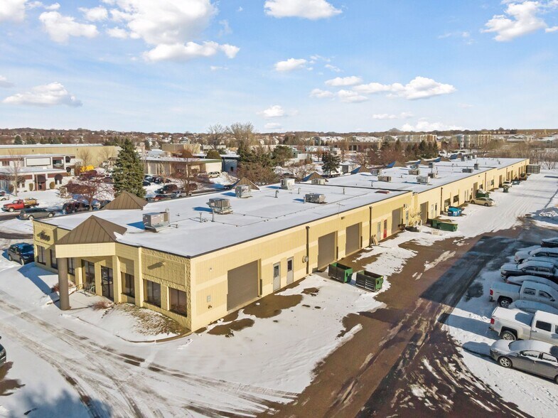 More Photos Of 6950 146th St W, Apple Valley Light Manufacturing For Lease