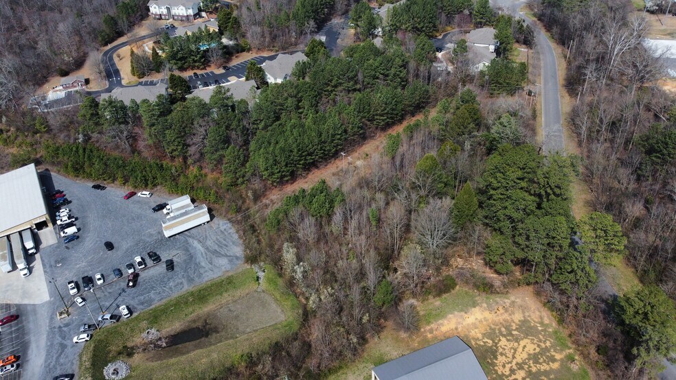 More Photos Of 2065 Cleveland Hwy, Dalton Flex For Sale