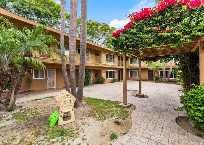 More Photos Of 1800 W Glencrest Ave, Anaheim Apartments For Sale