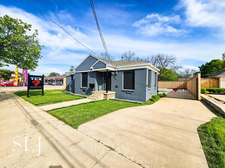 More Photos Of 2928 Inwood Rd, Dallas Medical For Lease