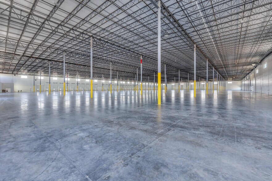 More Photos Of 1409 W Gowen Rd, Boise Industrial For Lease