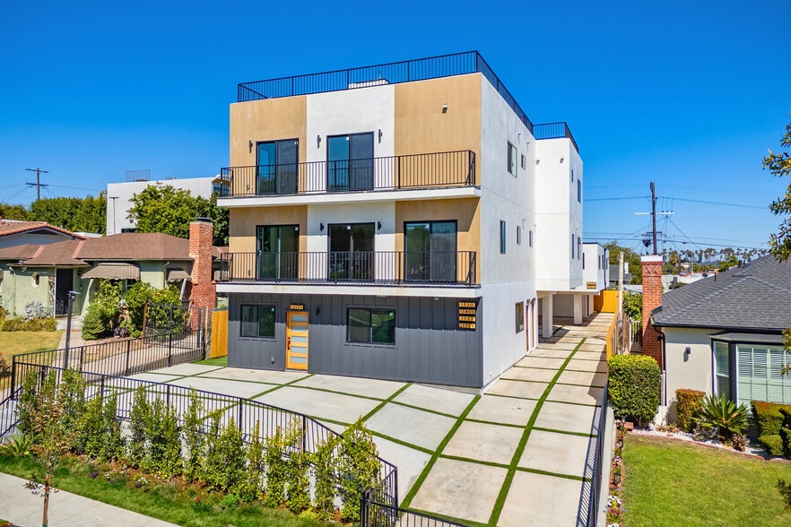 More Photos Of 1330 S Longwood Ave, Los Angeles Apartments For Sale