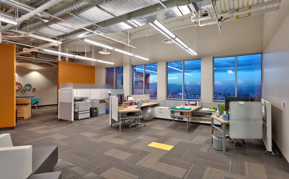 More Photos Of 1275 W 1600 N, Orem Office For Sale