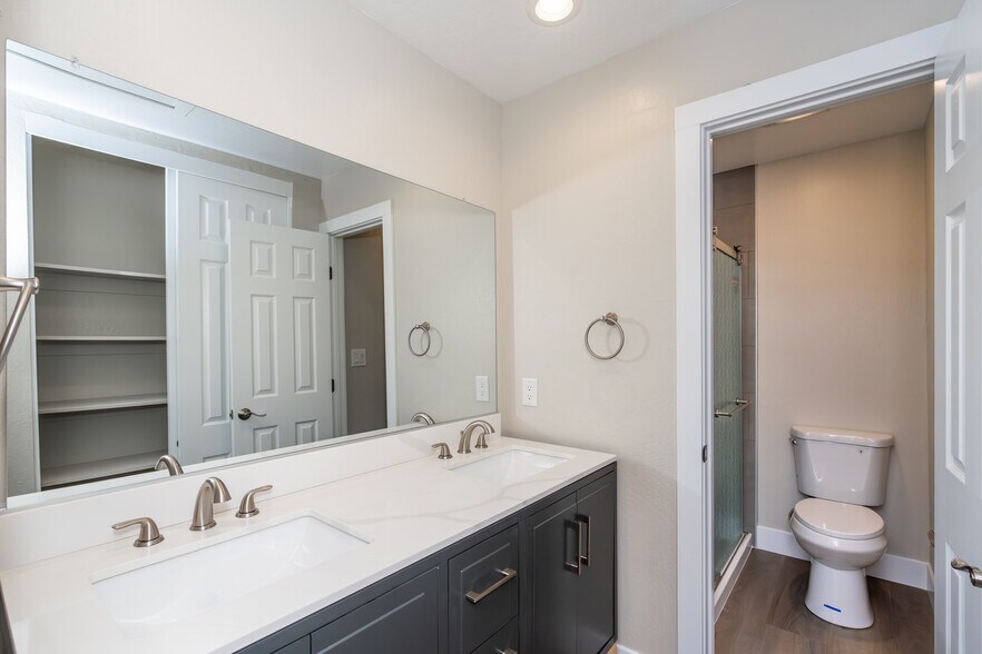 More Photos Of 37 Pacheco St, San Rafael Apartments For Sale