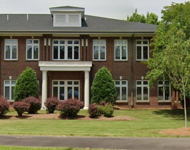 More Photos Of 5015 Southpark Dr, Durham Medical For Lease