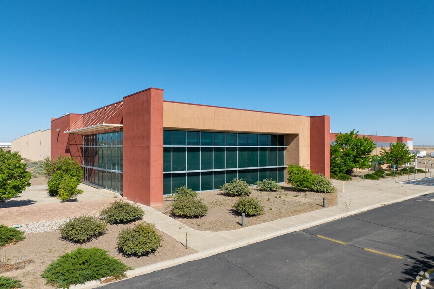 Primary Photo Of 1300 Desert Willow Rd, Los Lunas Manufacturing For Sale
