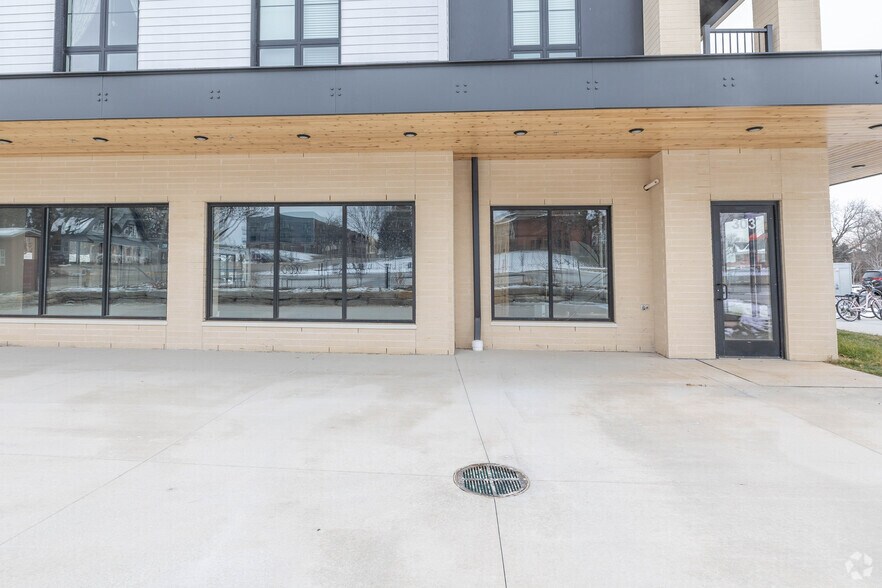 More Photos Of 402 Church Ave, Verona Apartments For Lease