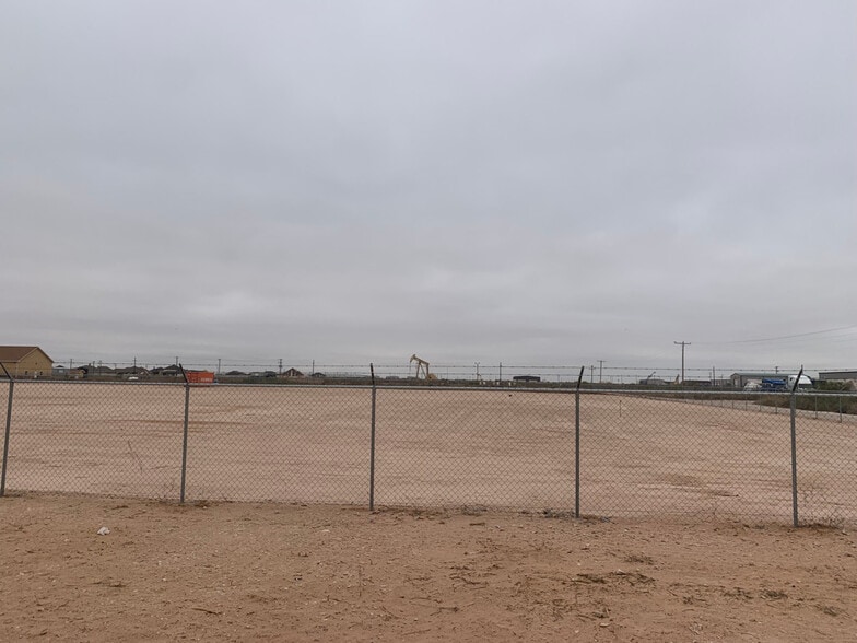 Primary Photo Of 10405 W County Road 72, Midland Land For Lease