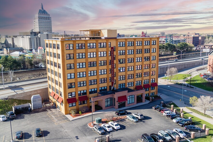 Primary Photo Of 85 Allen St, Rochester Office Residential For Lease