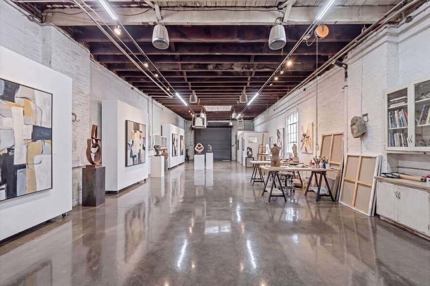 More Photos Of 51 Coffey St, Brooklyn Warehouse For Lease