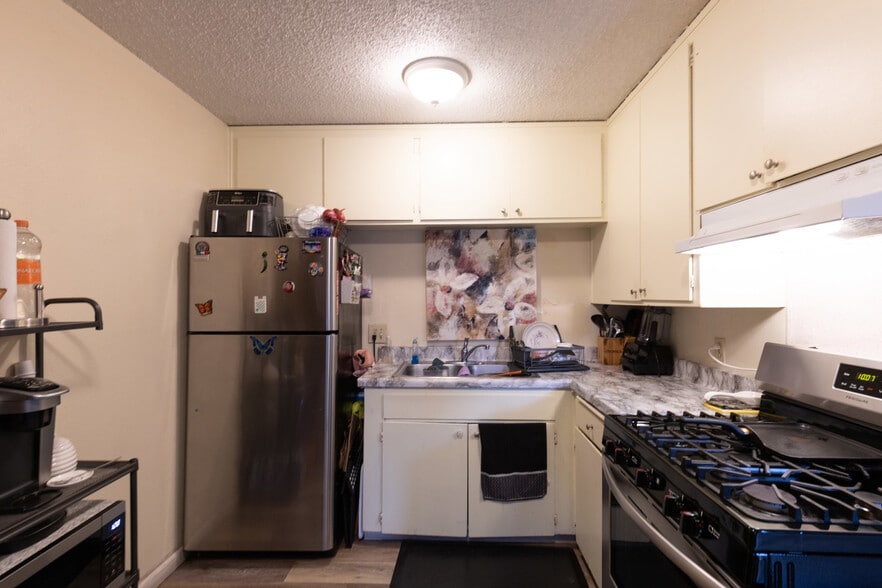 More Photos Of 739-747 Florida Street, Imperial Beach Apartments For Sale