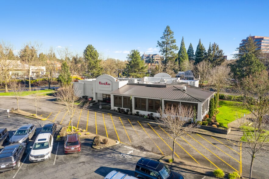 More Photos Of 10205 SW Washington Square Rd, Portland Restaurant For Sale