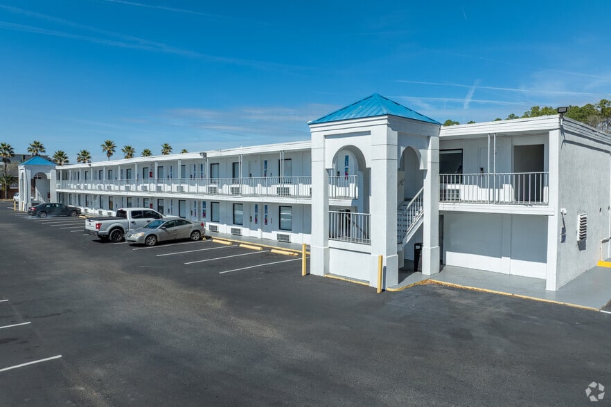 More Photos Of 1153 Airport Rd, Jacksonville Hotel For Sale
