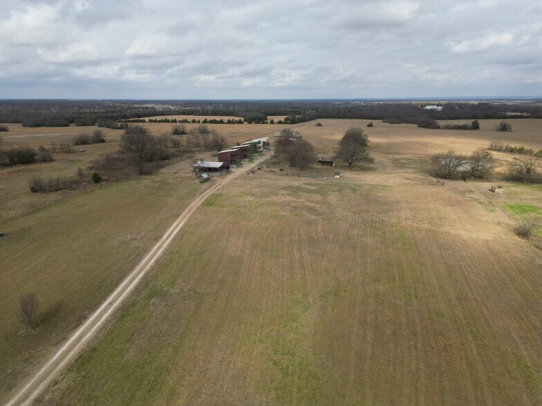 More Photos Of 2655 E 2078 Rd, Hugo Specialty For Sale