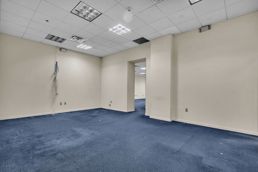 More Photos Of 55 Main St, Yonkers Office Residential For Lease