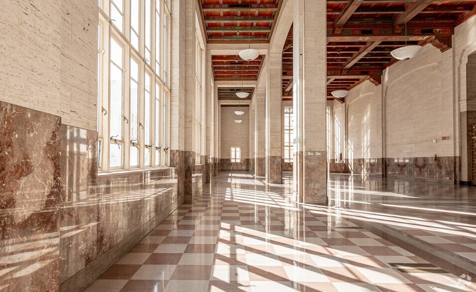 More Photos Of 169 E Flagler St, Miami Office For Lease