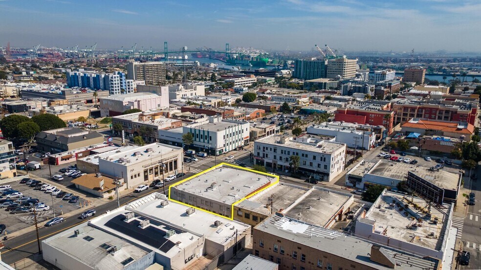 More Photos Of 705 S Pacific Ave, San Pedro Storefront For Lease