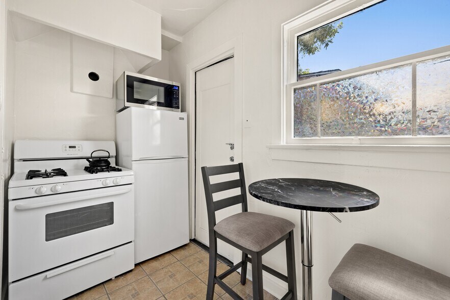 More Photos Of 3456 Plata St, Los Angeles Apartments For Sale