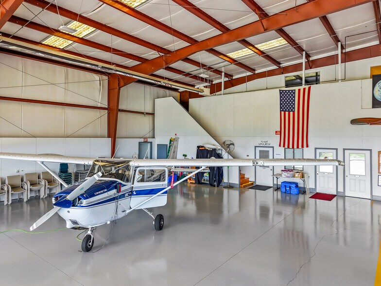 More Photos Of 249 Gilbert Rd, Mocksville Airport For Sale
