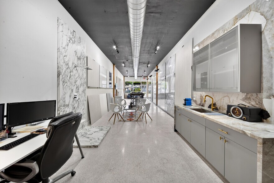 More Photos Of 1975-1977 71st St, Miami Beach Freestanding For Sale