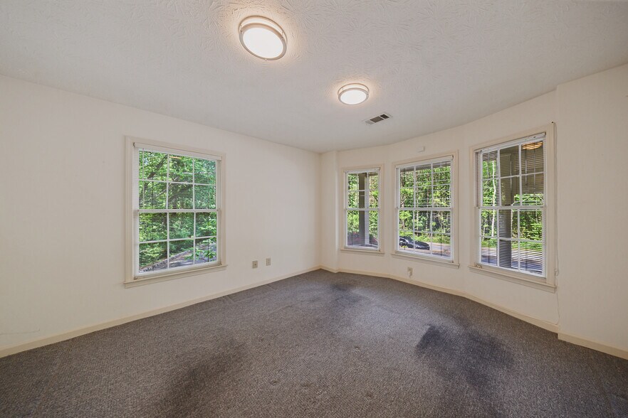More Photos Of 783 Holcomb Bridge Rd, Norcross Office For Sale