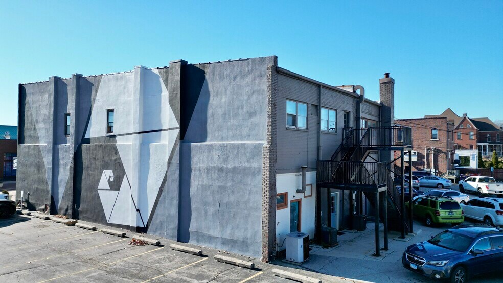 More Photos Of 228-248 W Main St, Decatur Storefront Retail Residential For Lease