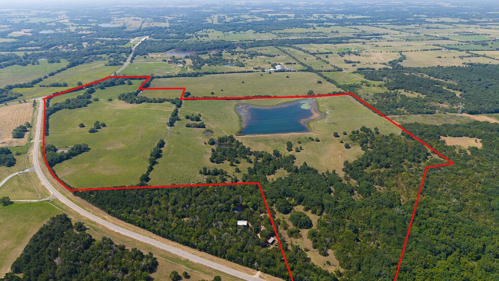 More Photos Of NWC FM 2645 & W FM 898, Bonham Land For Sale