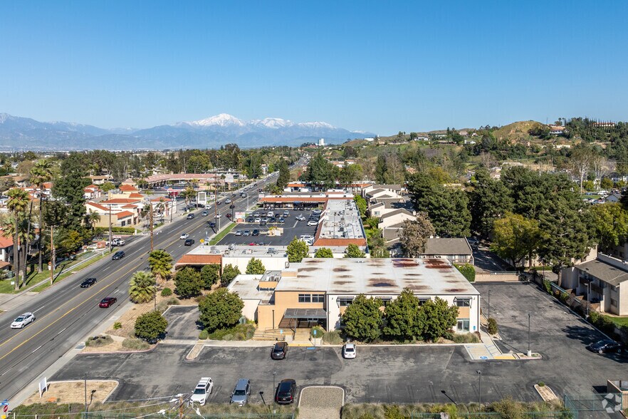 More Photos Of 1550 E Washington St, Colton Medical For Lease