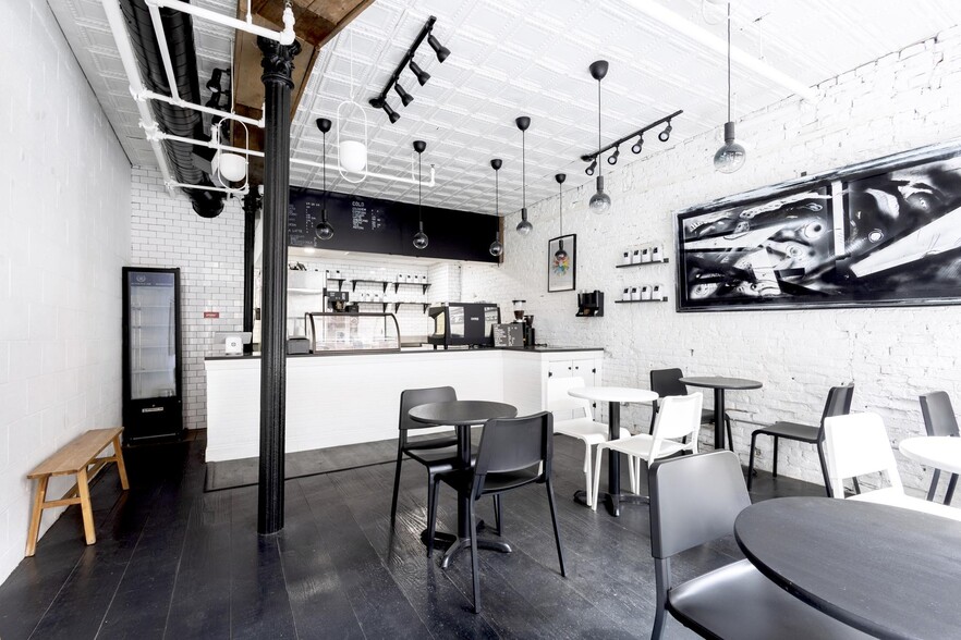 More Photos Of 222-224 Front St, New York Apartments For Lease