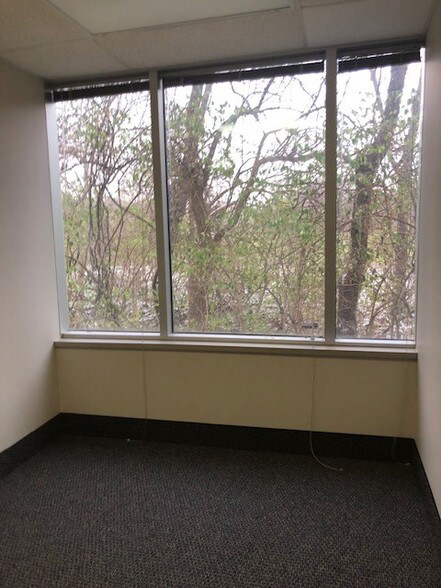 More Photos Of 7716-7720 Rivers Edge Dr, Columbus Medical For Lease