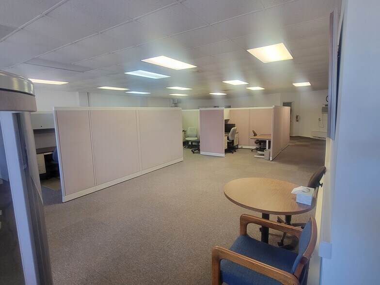 More Photos Of 731 Gratiot Ave, Saginaw Loft Creative Space For Lease