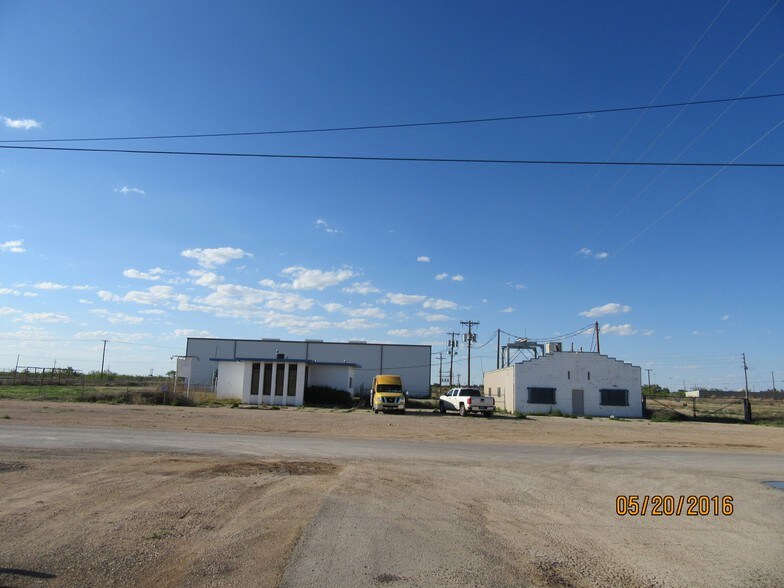 More Photos Of 1506 W Broadway Pl, Hobbs Service For Sale