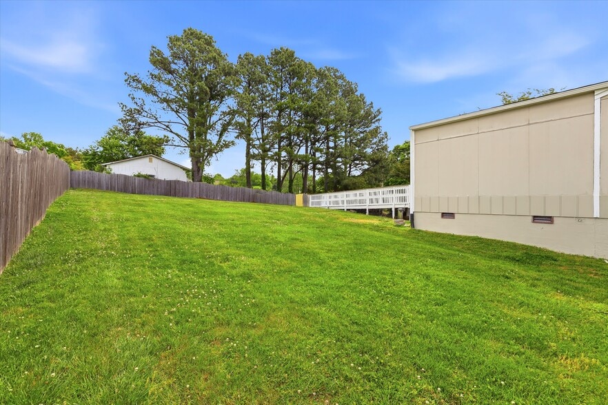 More Photos Of 9229 Middlebrook Pike, Knoxville Specialty For Sale