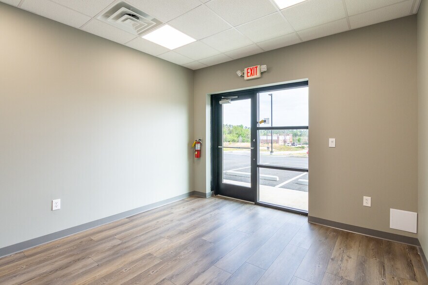 More Photos Of 4542 Washington rd, Evans Coworking Space