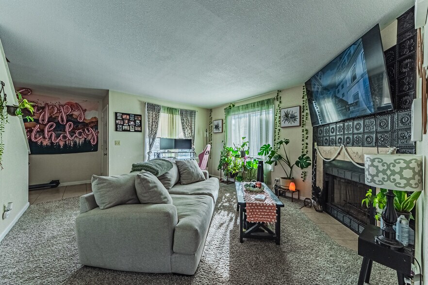 More Photos Of 6970 Peyote Way, Colorado Springs Apartments For Sale