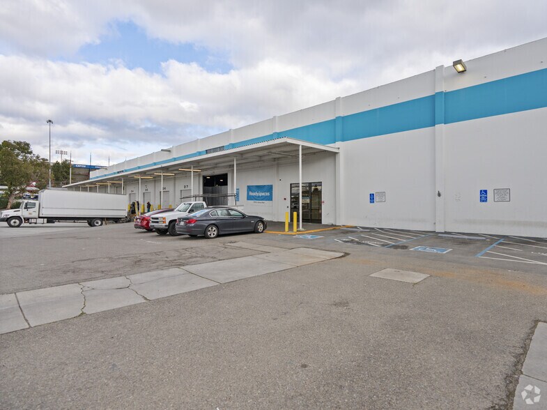 More Photos Of 205 E Alma Ave, San Jose Warehouse For Lease