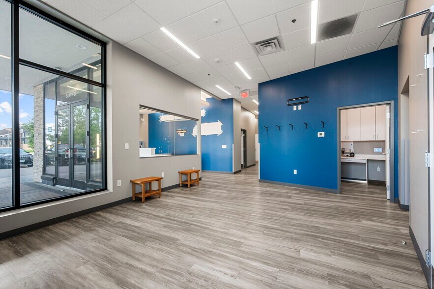 More Photos Of 1700 Plymouth Rd, Minnetonka Apartments For Lease