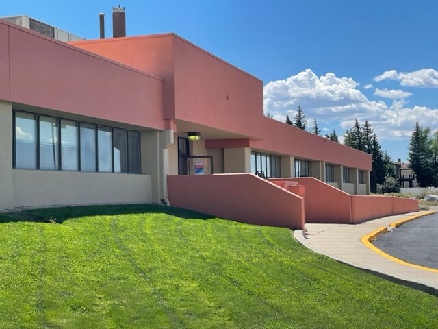 More Photos Of 1208 Hilltop Dr, Rock Springs Office For Lease