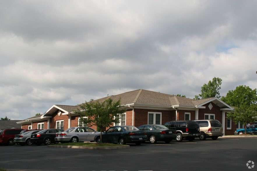 More Photos Of 45 Webster Commons Blvd, Webster Medical For Lease