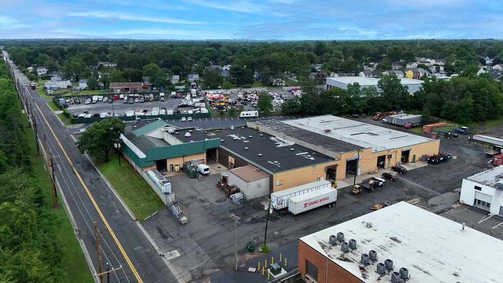Primary Photo Of 897 South Ave, Middlesex Warehouse For Lease