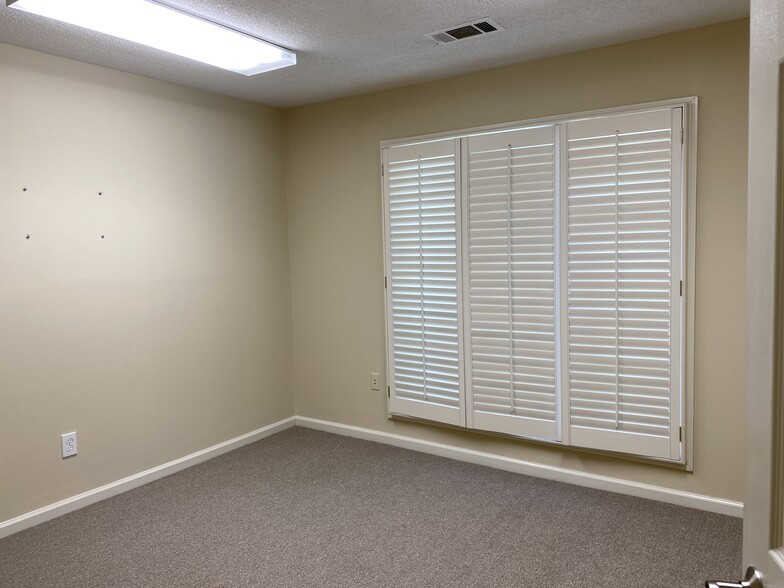 More Photos Of 1320 Wynnton Rd, Columbus Office For Lease